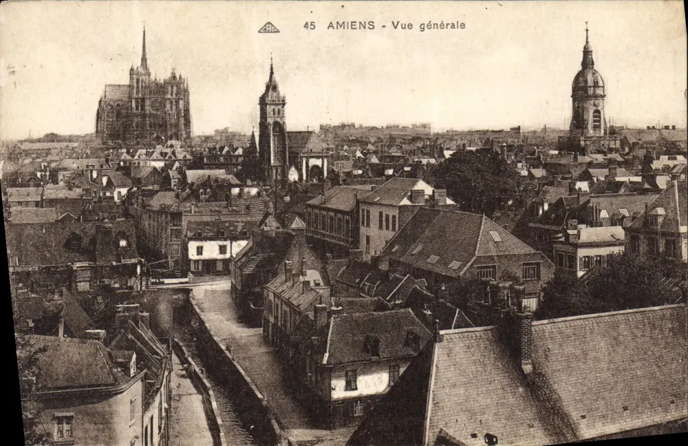 Amiens - Vista geral — editor A. C. H. n°45 - Frente