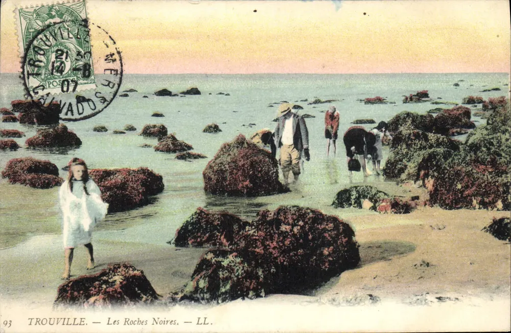 TROUVILLE — Les Roches Noires — LL. - Frente