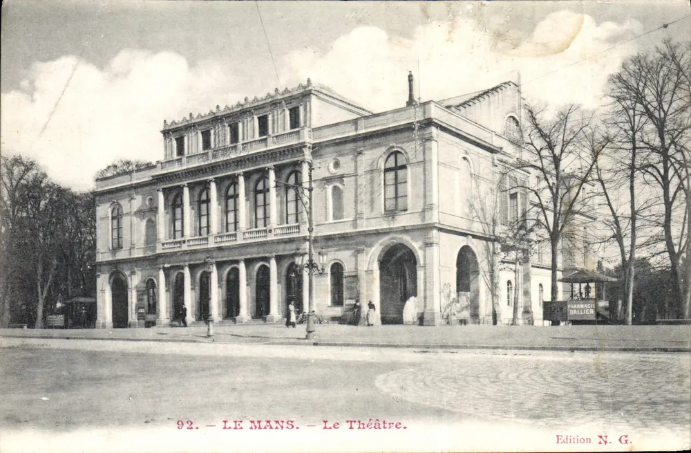 Le Mans — O Teatro — Edição N. G. - Frente