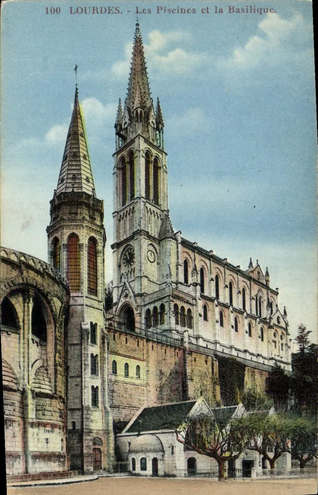 LOURDES - Les Piscines et la Basilique — n°100 - 앞면