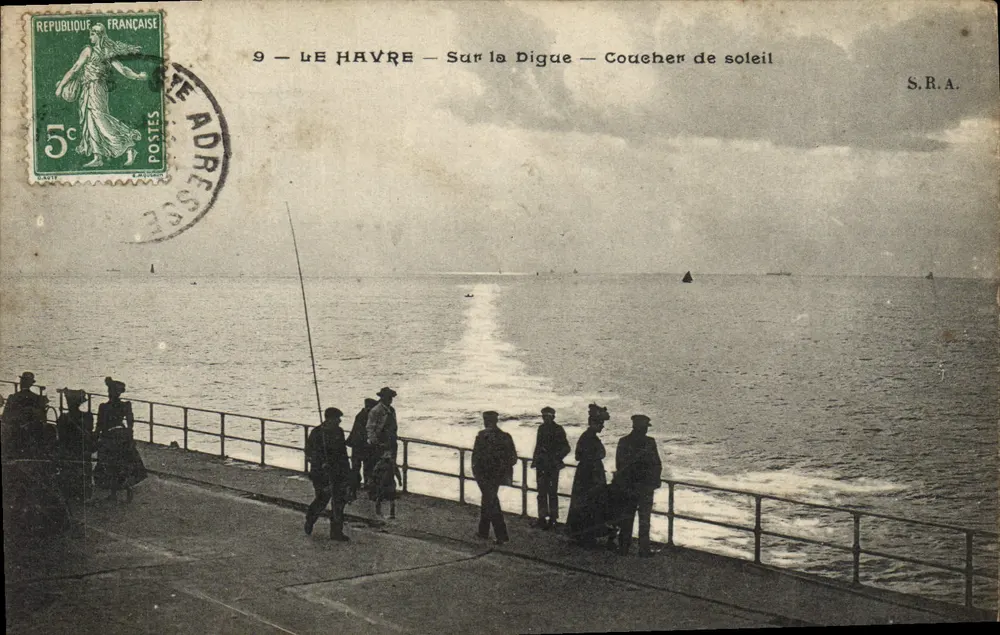 Le Havre — Na Digue — Pôr do Sol — S.R.A. - Frente