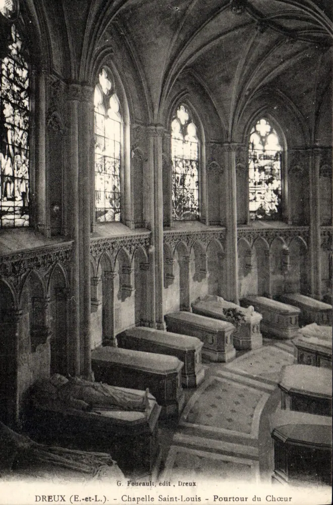 Dreux (E.-et-L.) - Kapelle Saint-Louis - Aisle des Chors — G. Foueault, Verlag Dreux - Vorderseite