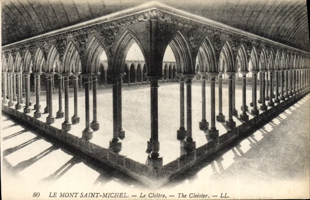 O Monte Santo-Mihiel — O Claustro — LL. — N°80 - Frente