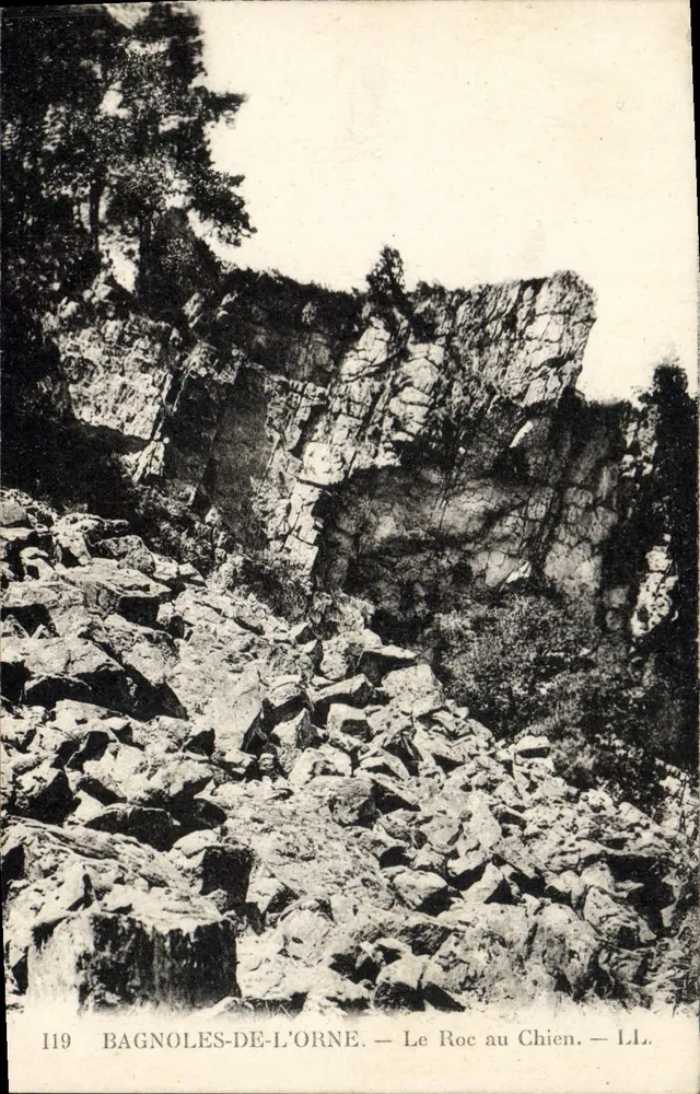 Bagnolles-de-l'Orne — Le Roc au Chien — LL. — n°119 - Frente