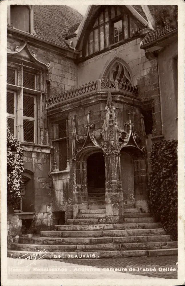 Beauvais — Antiga residência do padre Gellée — editor Harmignies, n° 54 - Frente