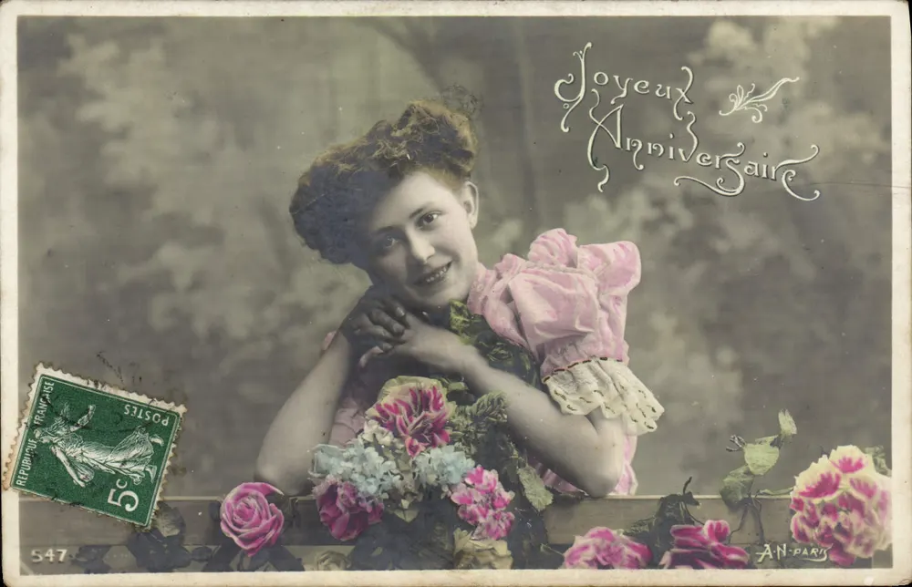 Junge Frau mit Rosenstrauß — Frohe Geburtstagskarte — AN-Paris, n°547 - Vorderseite
