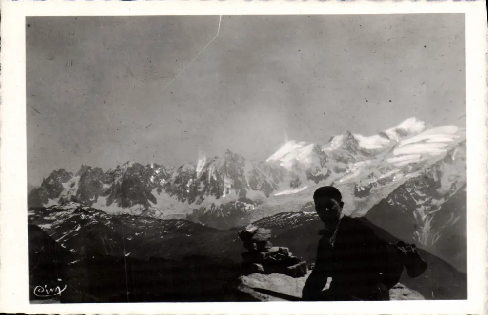SIXT (Hoog Savoie) — Ketting van de Mont-Blanc gezien vanaf het Duct — uitgever ACON - Voorkant