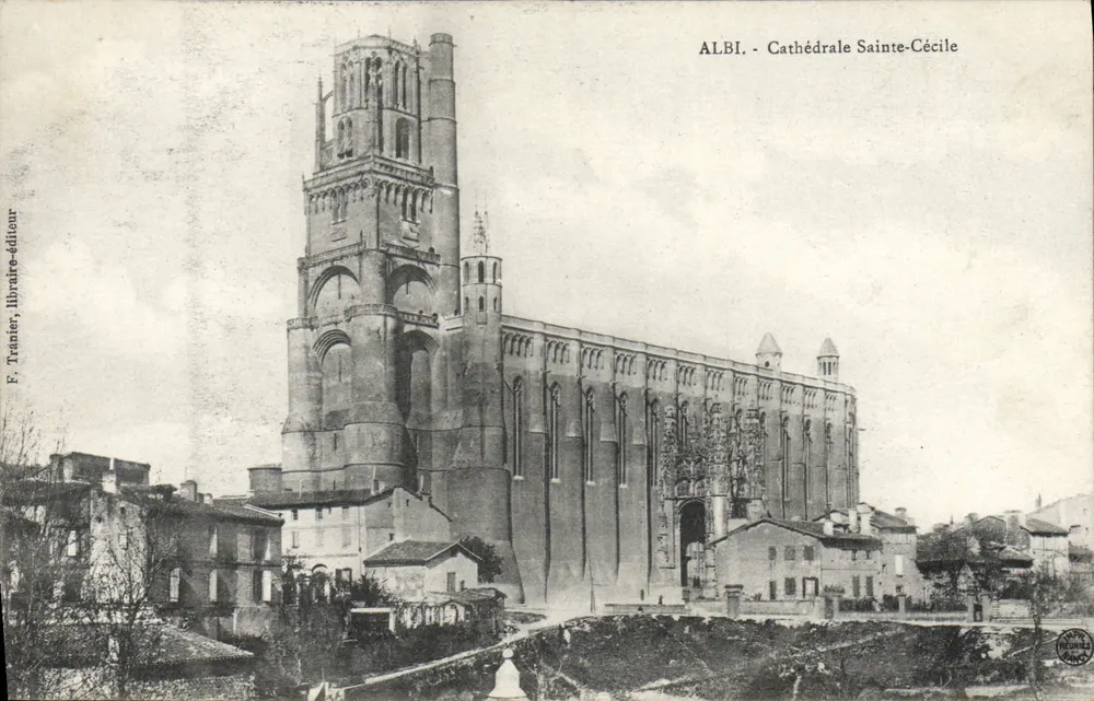 Albi - Catedral Santa Cecília — vista da fachada e da torre — F. Tranière, livreiro-editor - Frente
