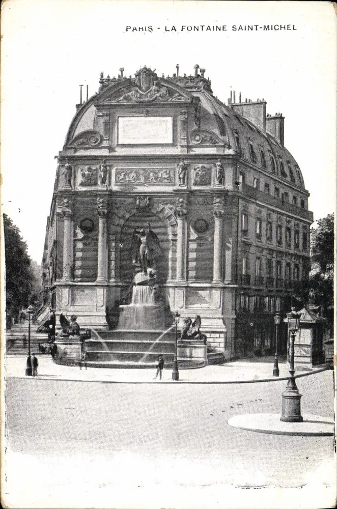 Paris - A Fonte de São Miguel — vista arquitetônica ornada com esculturas e jatos d'água — editor não identificado - Frente