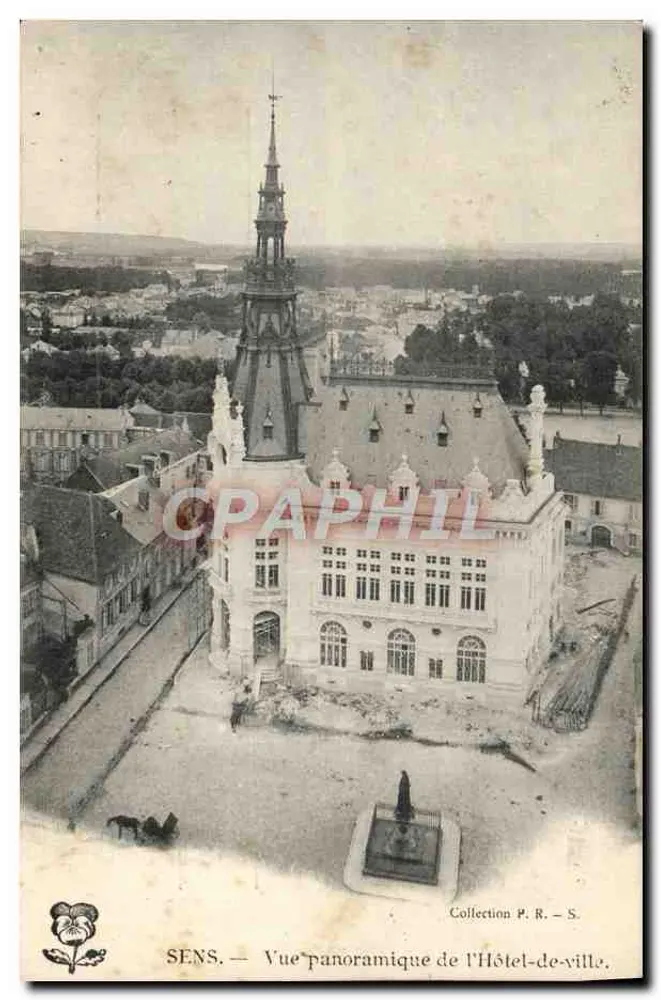 SENS — Panoramablick auf das Rathaus — Sammlung P. R. - S. - Vorderseite