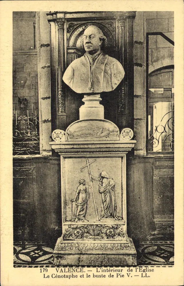 Valence — Innenansicht der Kirche, der Cenotaph und das Portrait des Papstes Pius V — LL. n° 179 - Vorderseite