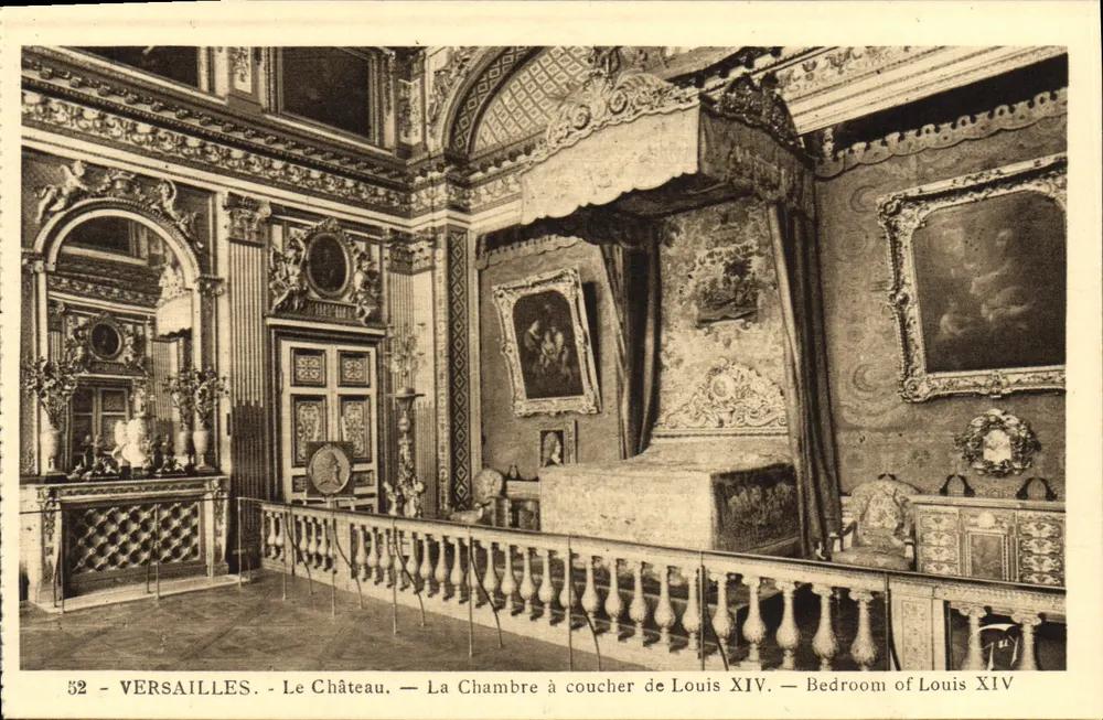 Versailles - Das Schloss - Das Schlafzimmer von Ludwig XIV - Vorderseite