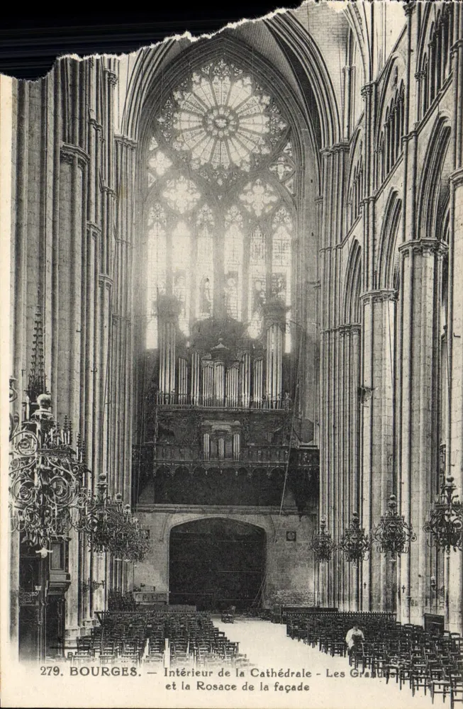 Bourges — Interior da Catedral - Os Grandes Pilares e a Rosace da fachada — E. Maquaire, n°279 - Frente