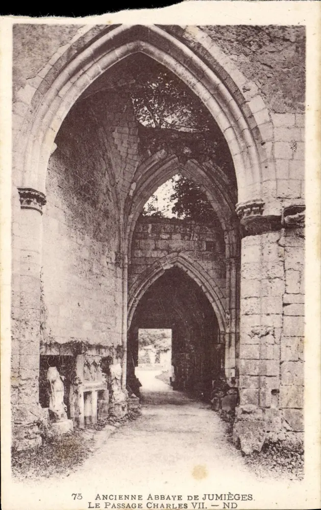 Der Passage Charles VII — Alte Abtei von Jumièges — ND - Vorderseite
