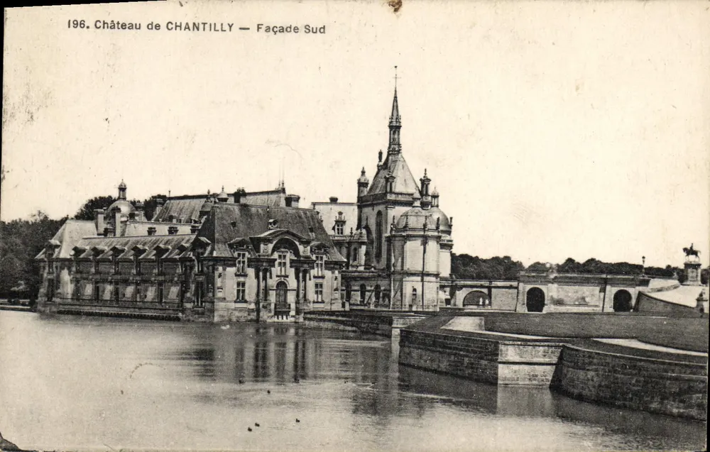Castelo de CHANTILLY — Fachada Sul — Editor não identificado, n° de série 196 - Frente