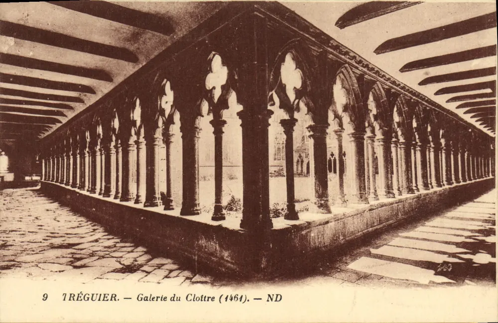 Tréguier — Galeria do Claustro (1461) — ND - Frente