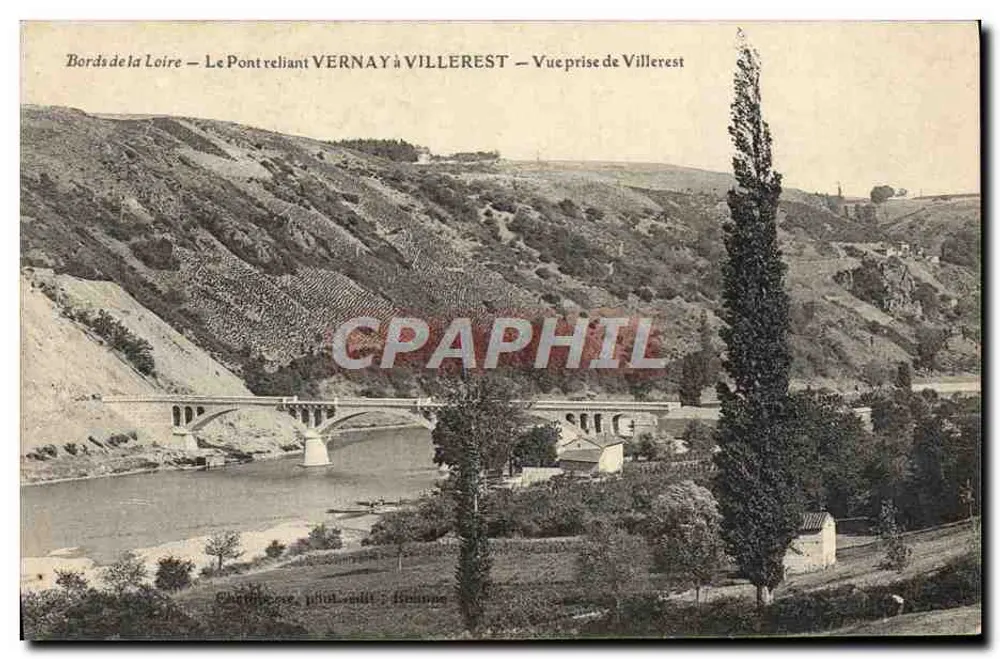 Ufer der Loire — Die Brücke, die VERNAY mit VILLEREST verbindet — Aufnahme von Villerest - Vorderseite