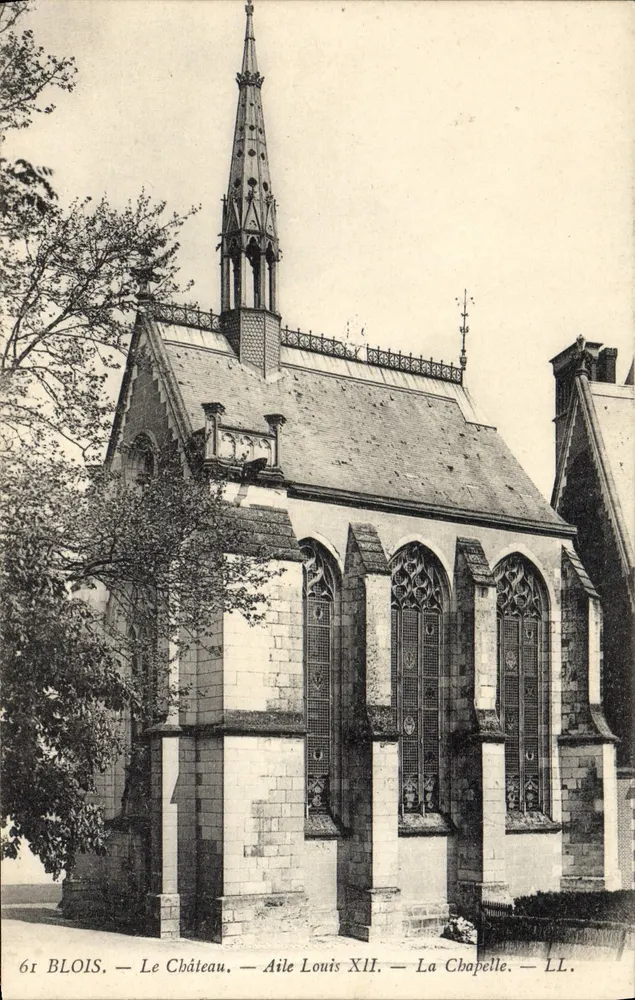 Blois — Das Schloss — Flügel Louis XII — Die Kapelle — LL. - Vorderseite