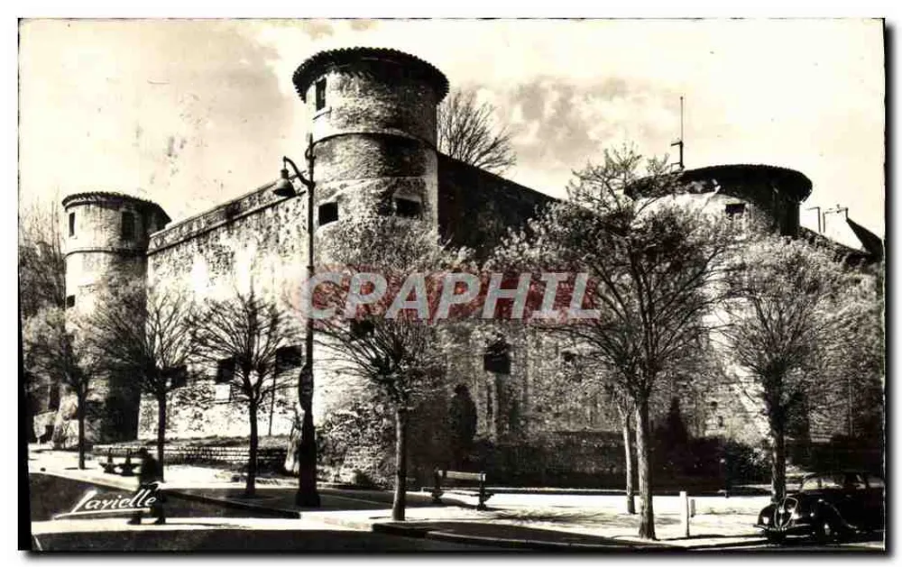 Lanielle — O Castelo Velho, século XII — Foto Michèle - Frente