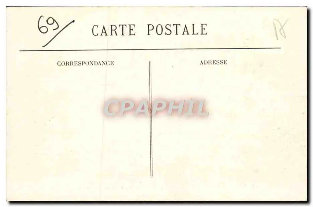 LYON — A Prefeitura — Construída no estilo Renascimento de 1880 a 1889, por Louvier — T. T. - Verso