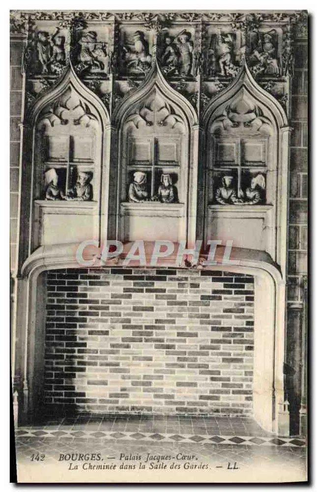 Bourges — Palais Jacques-Cœur, Die Kamin in der Wachehalle — LL - Vorderseite