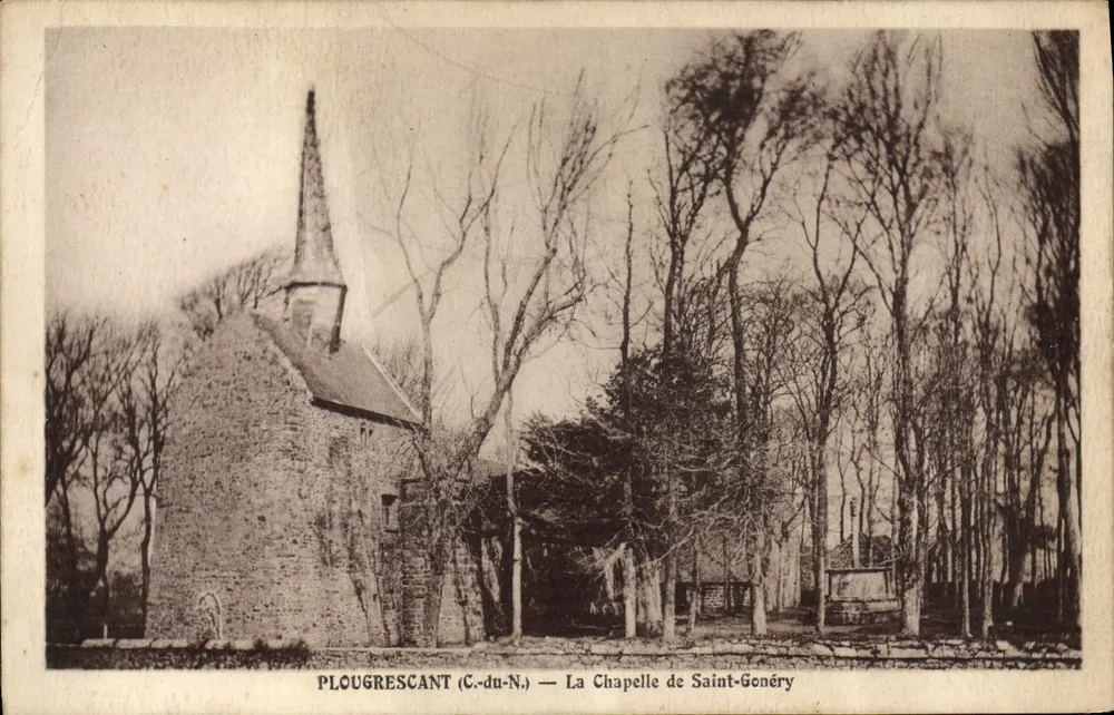 PLOUGRESCANT (C.-du-N.) — A Capela de Saint-Gonéry - Frente
