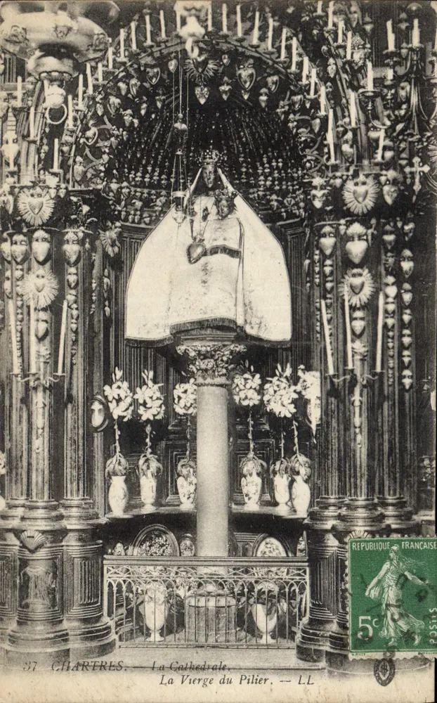Chartres — Die Kathedrale. Die Jungfrau am Säulen — LL - Vorderseite