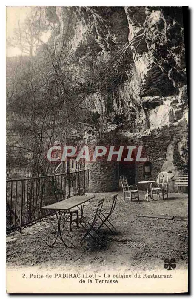 Padirac (Lot) — Die Küche des Restaurants de la Terrasse - Vorderseite