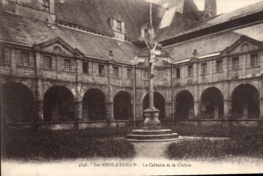 Ste-Anne-d'Auray - A Vista do Calvário e do Claustro — Laurent-Nel, Rennes, n°4046 - Frente