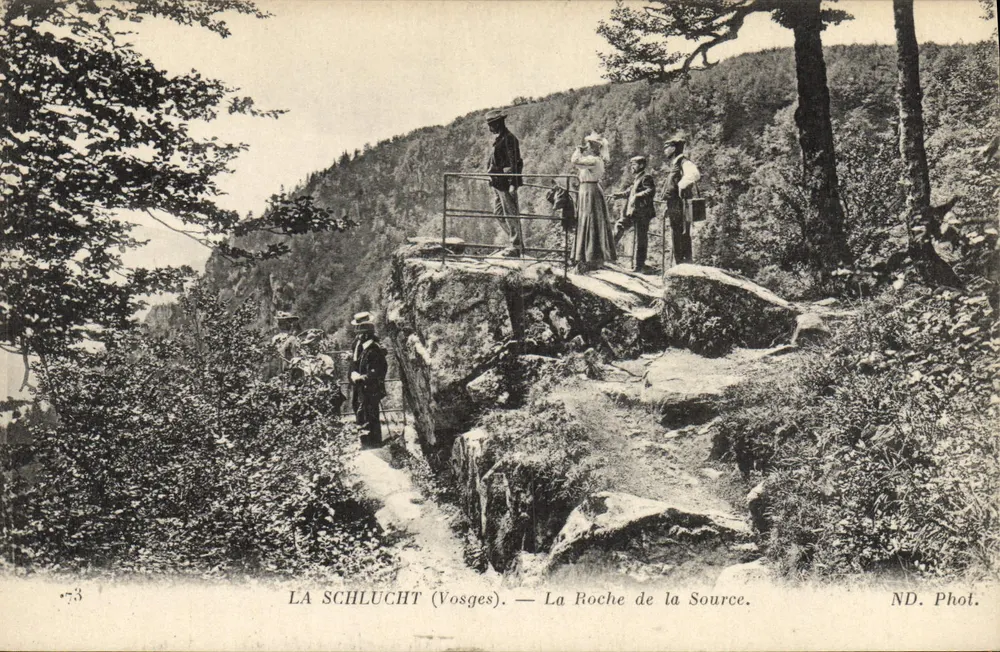 La Schlucht (Vosges) — A Roche de la Source — ND. Phot. - Frente