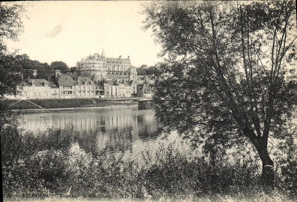 Amboise — Uitzicht op het Kasteel — ND Photo - Voorkant