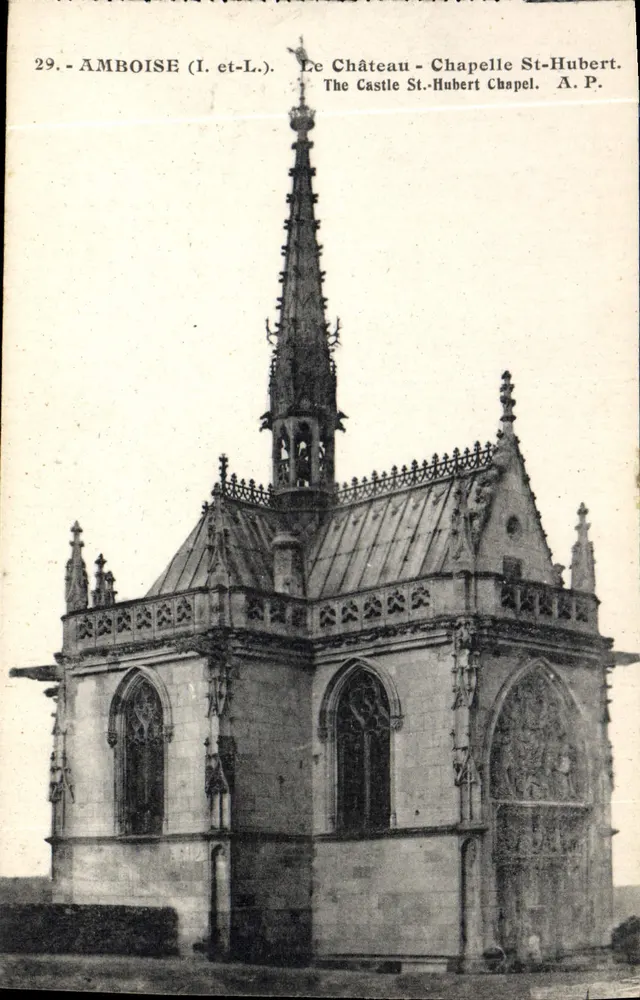 Amboise (Indre-et-Loire) — Capela São Huberto — A.P. (editor) - Frente