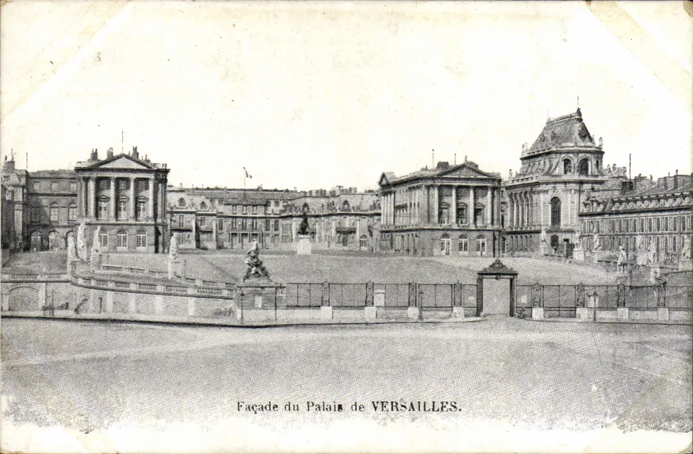 Fachada do Palácio de VERSAILLES — vista panorâmica — editor não identificado - Frente
