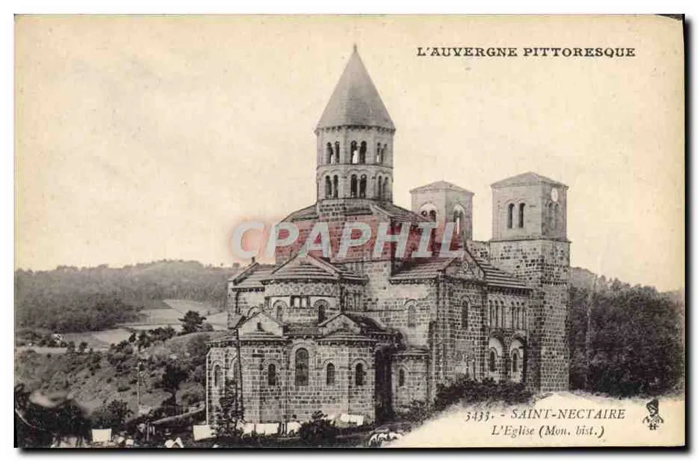 Saint-Nectaire — A Igreja (Monumento histórico) — A Auvergne pitoresca - Frente