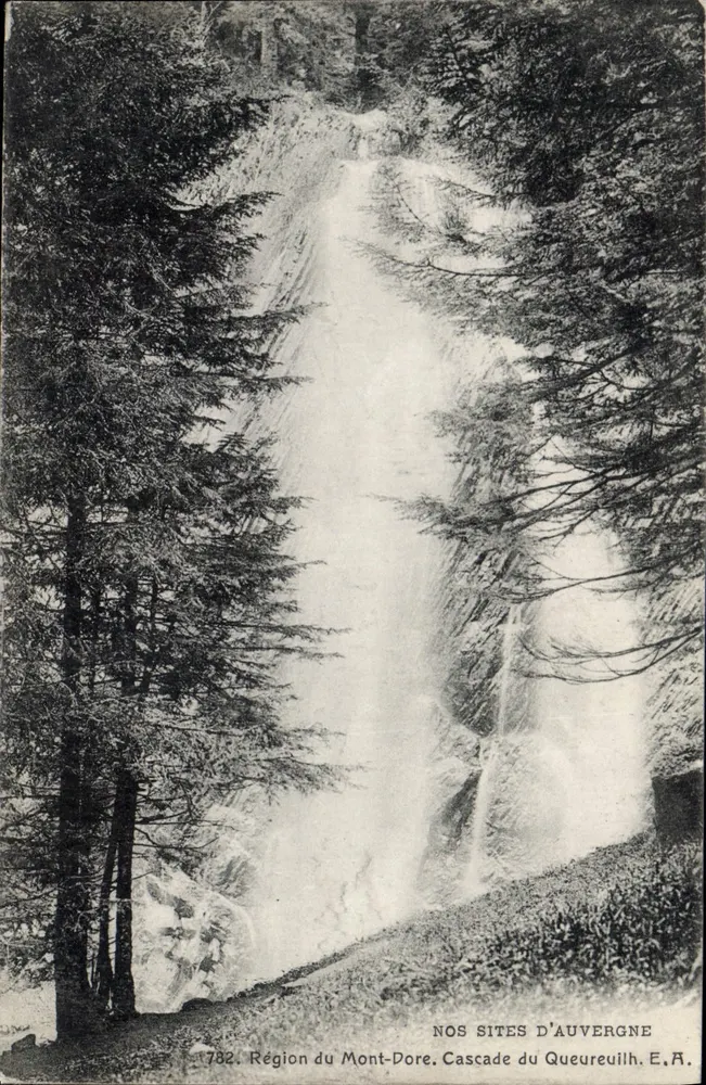 Cascata do Queureuil — Região do Mont-Dore — Editor E.R. n°782 - Frente