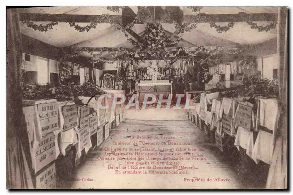 Interior do Ossuário de Verdun — Início da Obra de Verdun (Meuse) — Photo-Verdun - Frente