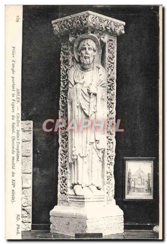 Arles — Kloster Saint-Trophime — Eckpfeiler mit Darstellung des Heiligen (Zweiter Teil des 12. Jahrhunderts) - Vorderseite