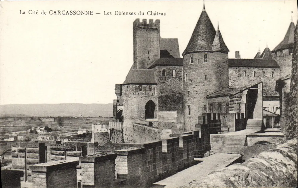 Carcassonne — Les Défenses du Château — Éd. Jordy - Frente