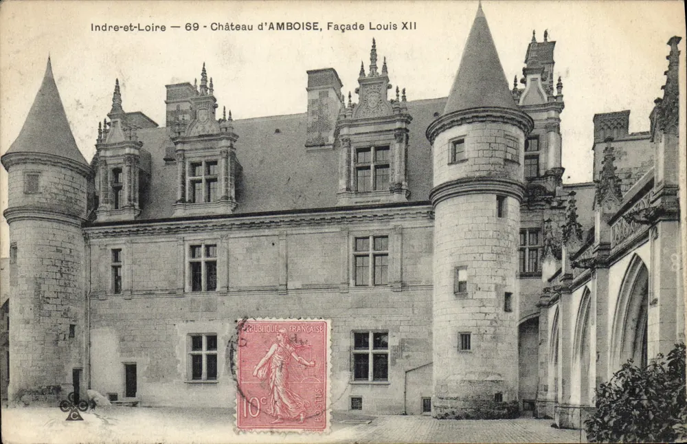 Indre-et-Loire — 69 - Castelo de AMBOISE, Fachada de Luís XII - Frente