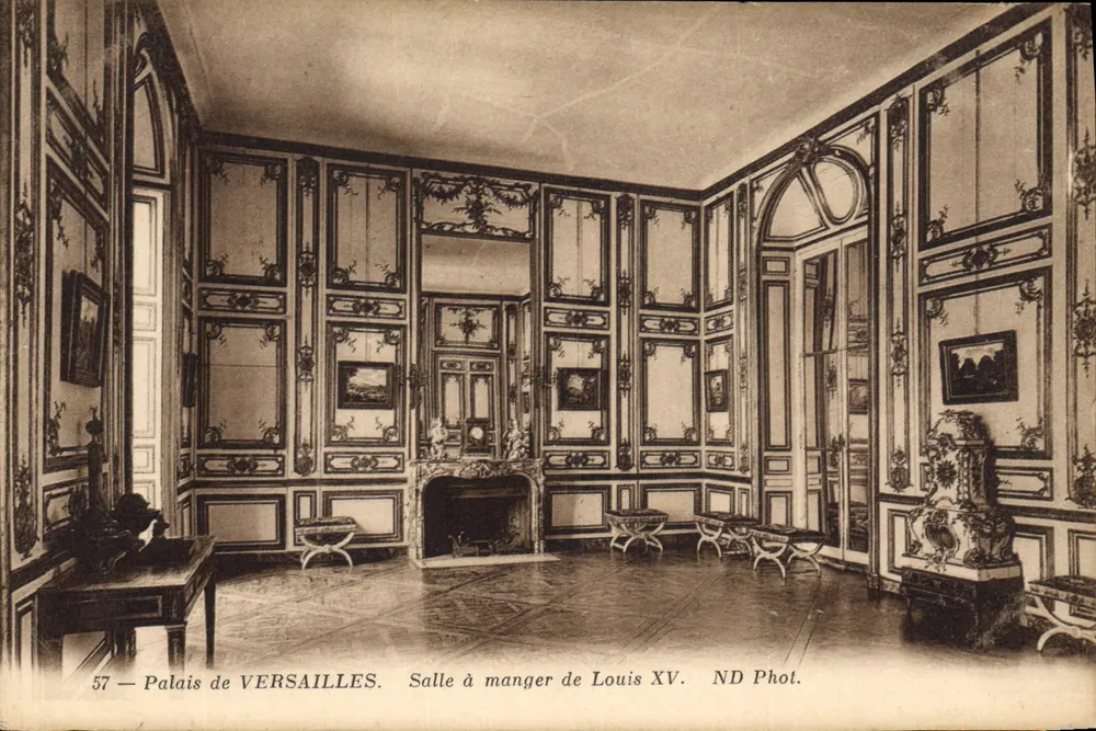 Palast von VERSAILLES — Speisesaal von Louis XV — ND Phot. - Vorderseite