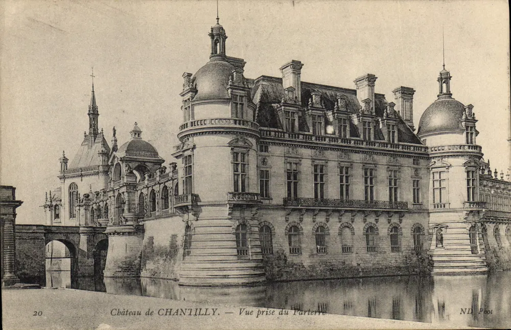 Schloss CHANTILLY — Ansicht vom Parterre — ND Phot, Nr. 20 - Vorderseite