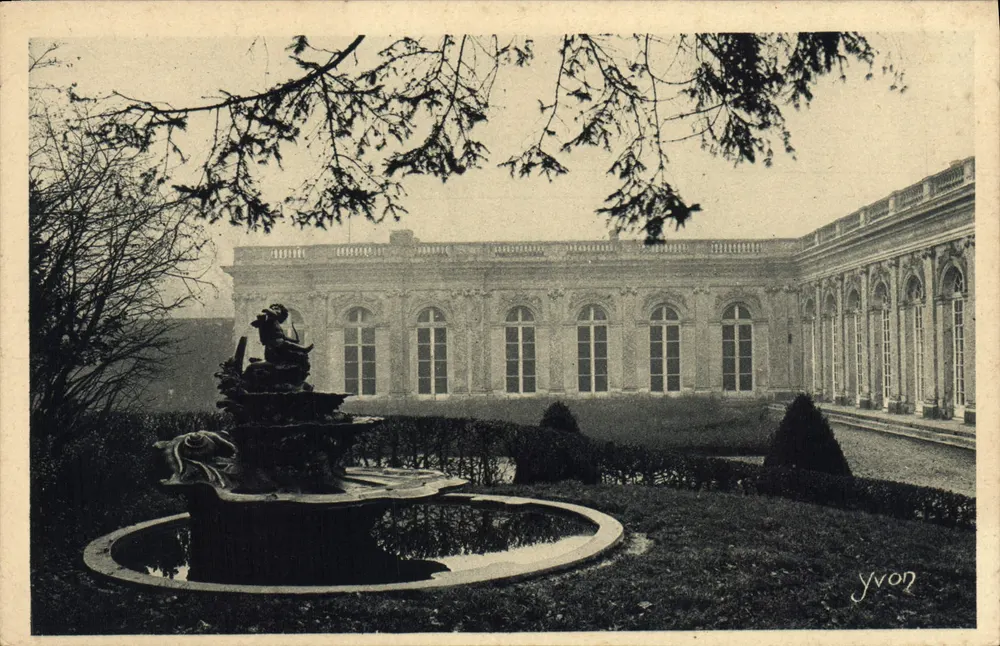 Palácio do Grande Trianon — detalhe — Edição d'Art YVON - Frente