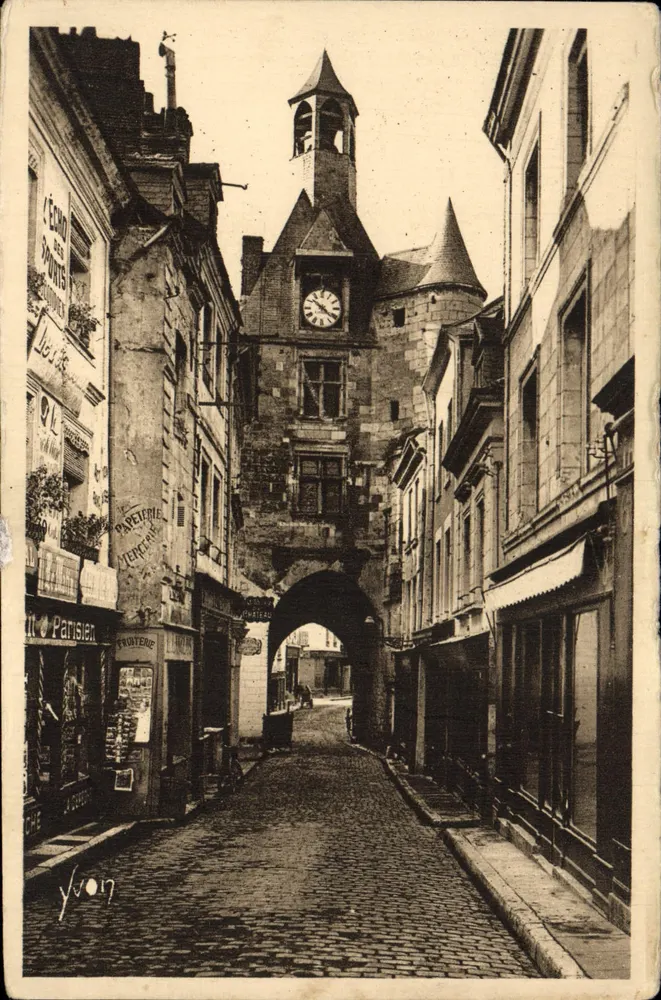 Schloss Amboise — Turm der Uhr (15. Jh.) — Édition d'Art YVON - Vorderseite