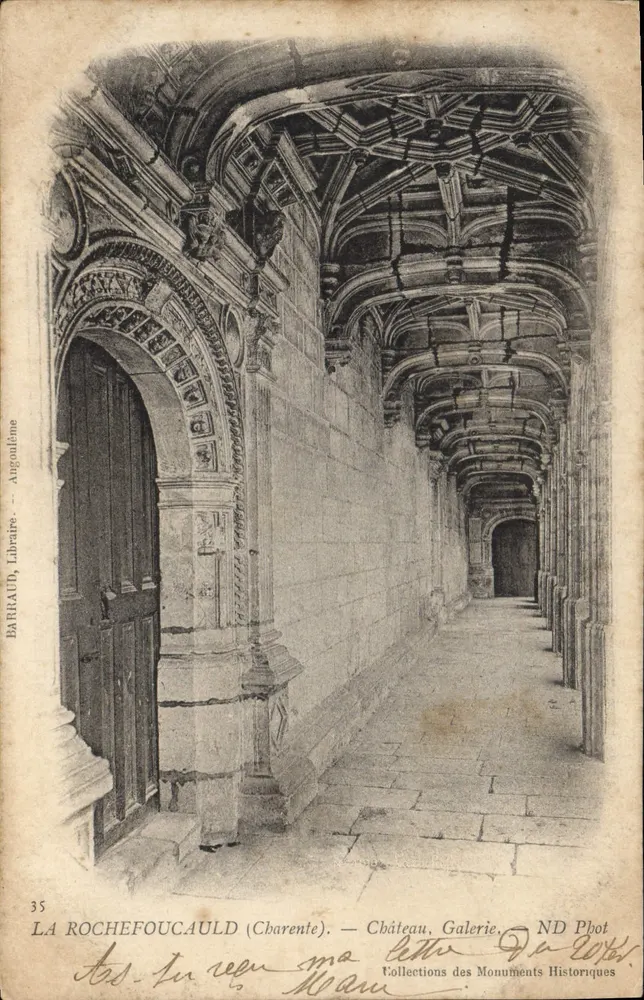 La Rochefoucauld (Charente) — Castelo, Galeria — Barrault, Livreiro, n°35 - Frente