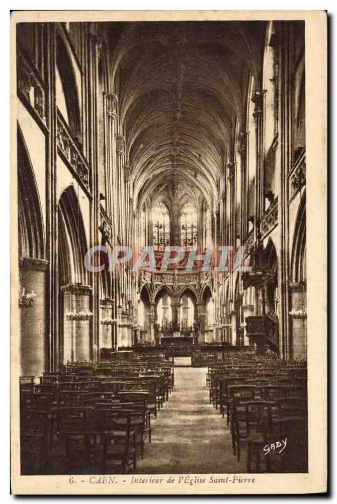 Caen — Interior da Igreja de São Pedro — Gaby - Frente