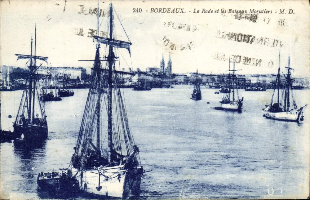 Bordeaux — Die Bucht und die Fischboote — M. D. Nr. 240 - Vorderseite