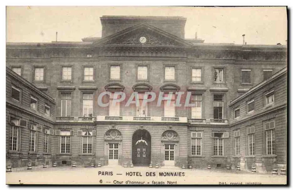 Paris — Münzhof — Ehrenhof — Nordfassade - Vorderseite