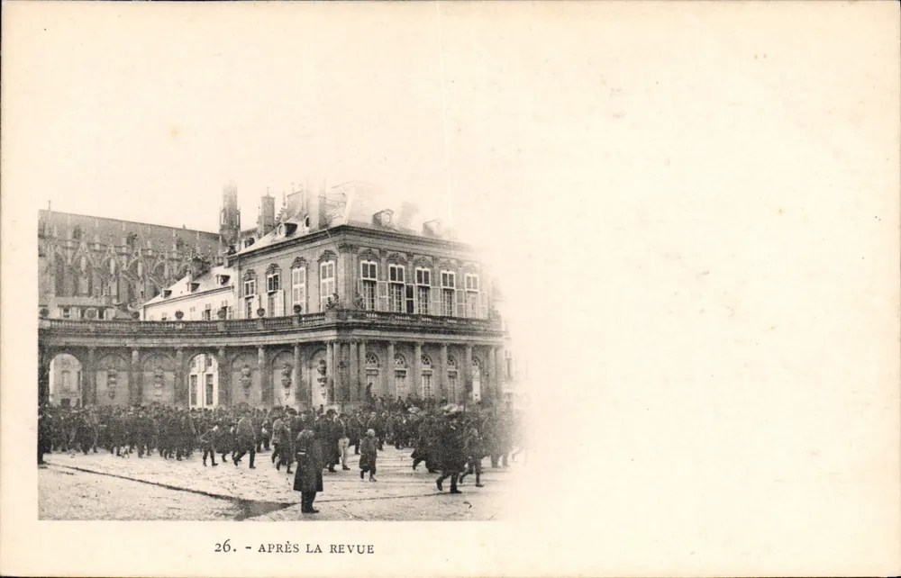 Place des Vosges — Após a revista — série 26 - Frente