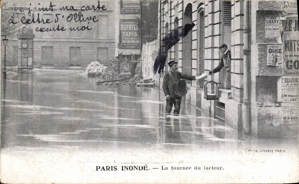 Paris überschwemmt — Der Rundgang des Postboten — CH. Q. STAERCK PARIS - Vorderseite