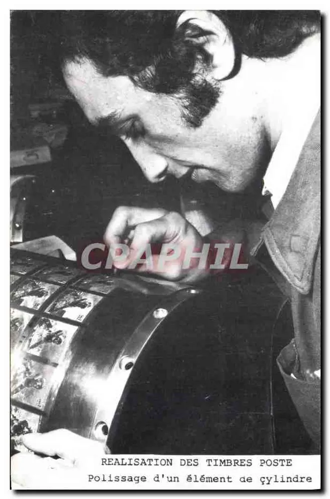 Polimento de um elemento de cilindro — produção de selos postais — Imprensa de Selos Postais de Périgueux, 1982 - Frente